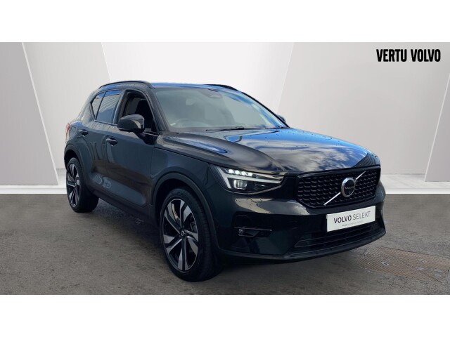 Main listing image - Volvo XC40