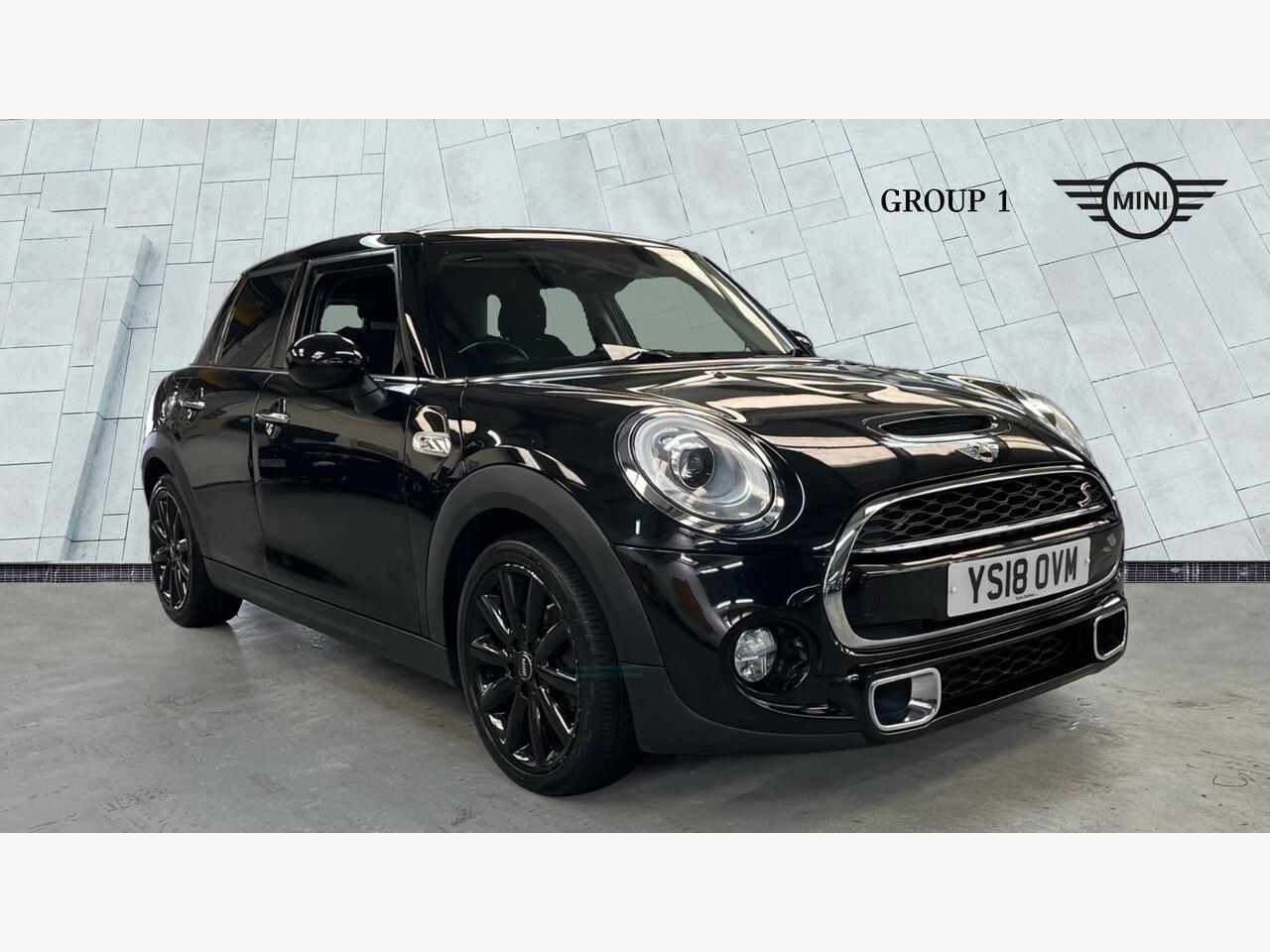 Main listing image - MINI Hatchback 5dr
