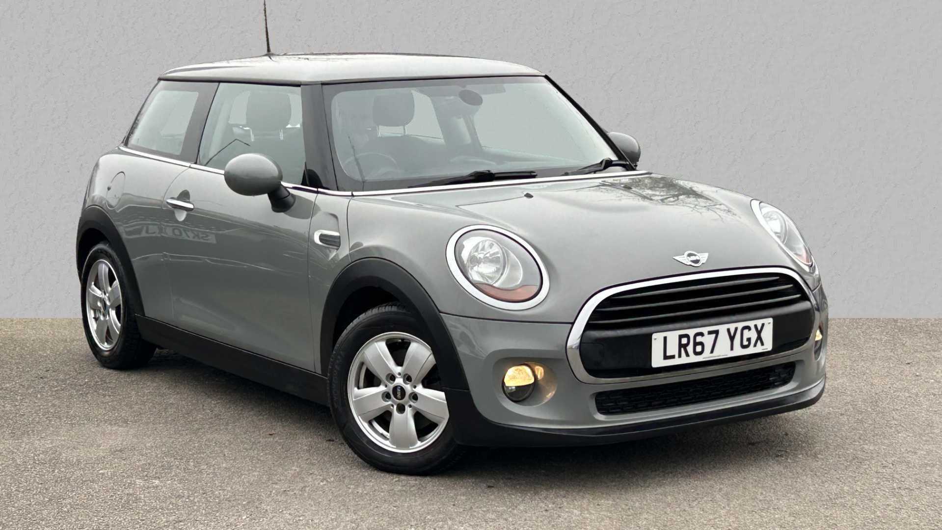 Main listing image - MINI Hatchback