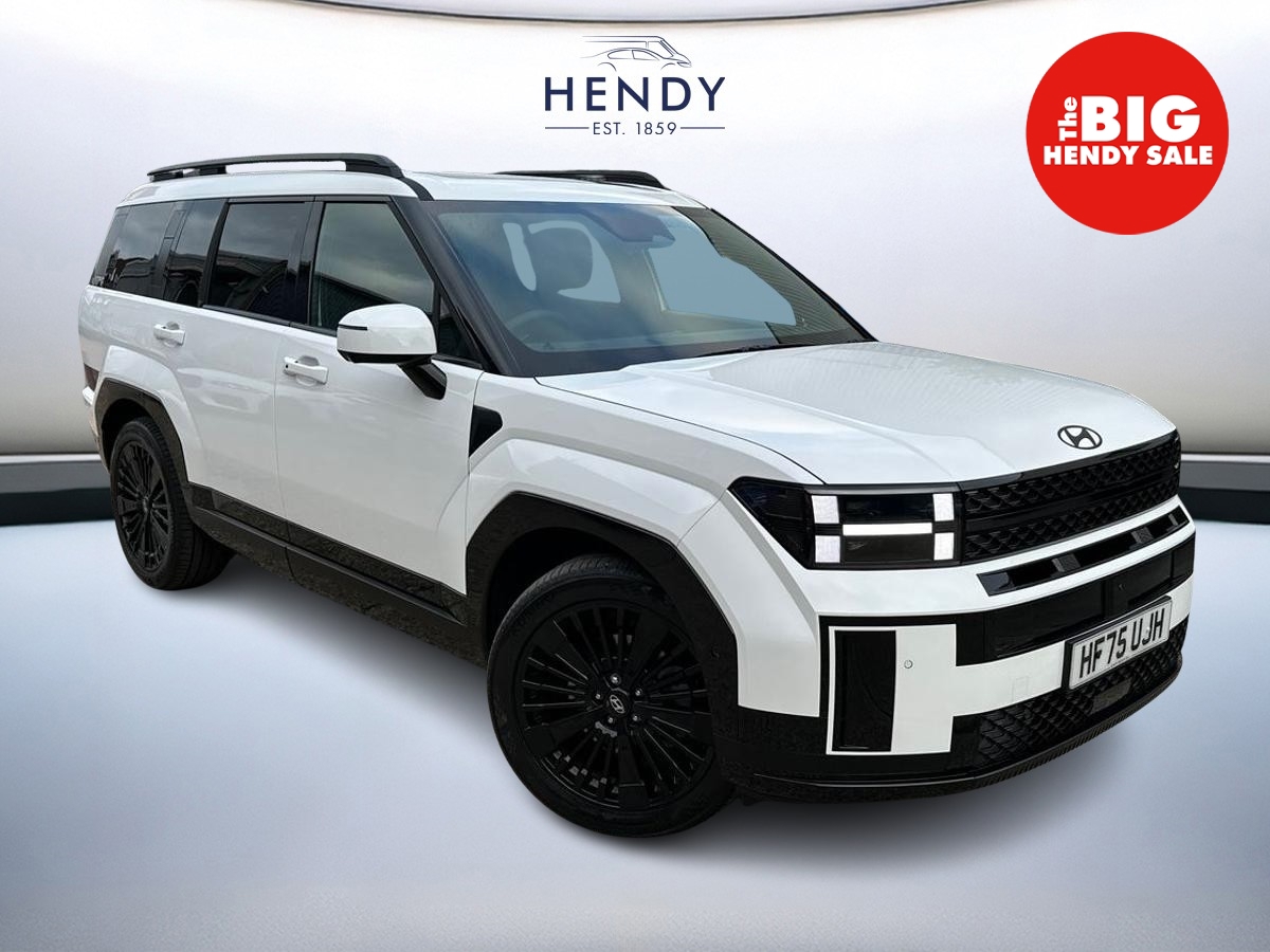 Main listing image - Hyundai Santa Fe