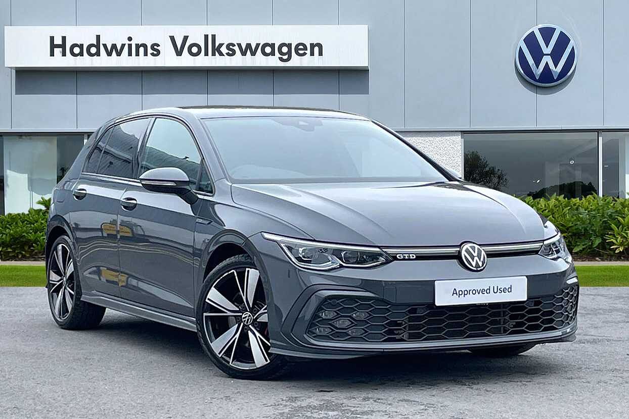 Main listing image - Volkswagen Golf
