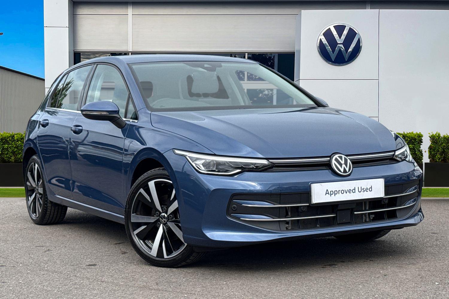 Main listing image - Volkswagen Golf