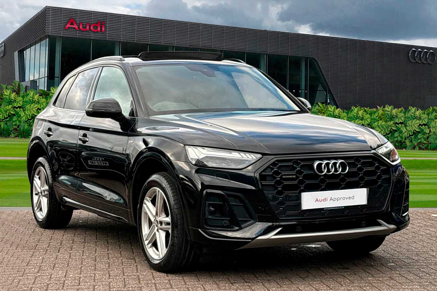 Main listing image - Audi Q5