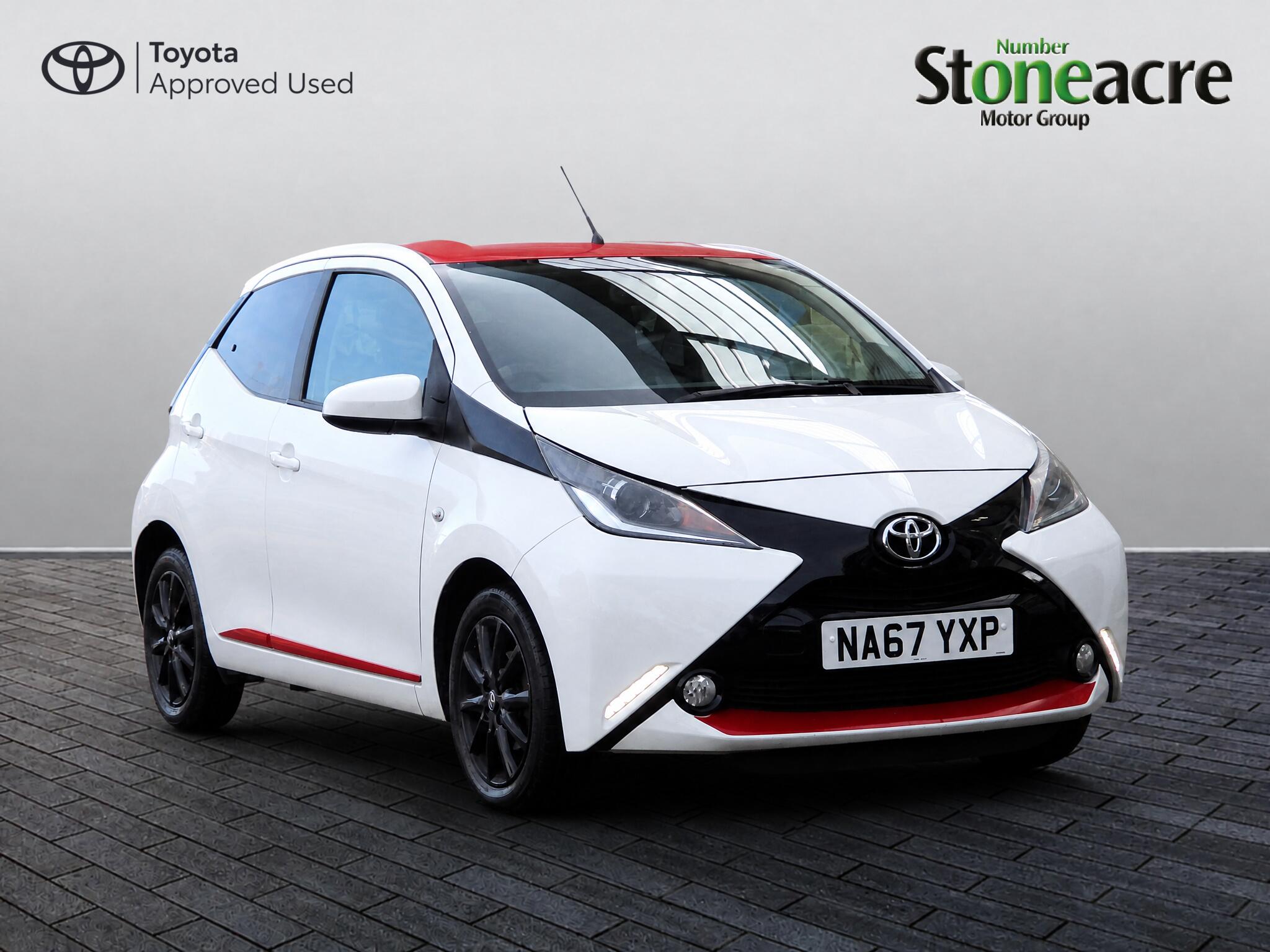 Main listing image - Toyota Aygo