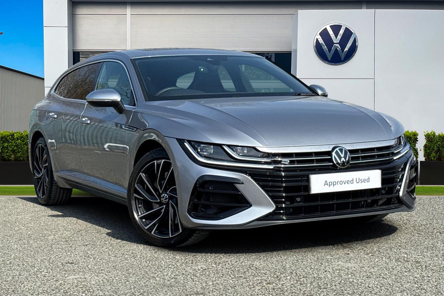 Main listing image - Volkswagen Arteon Shooting Brake