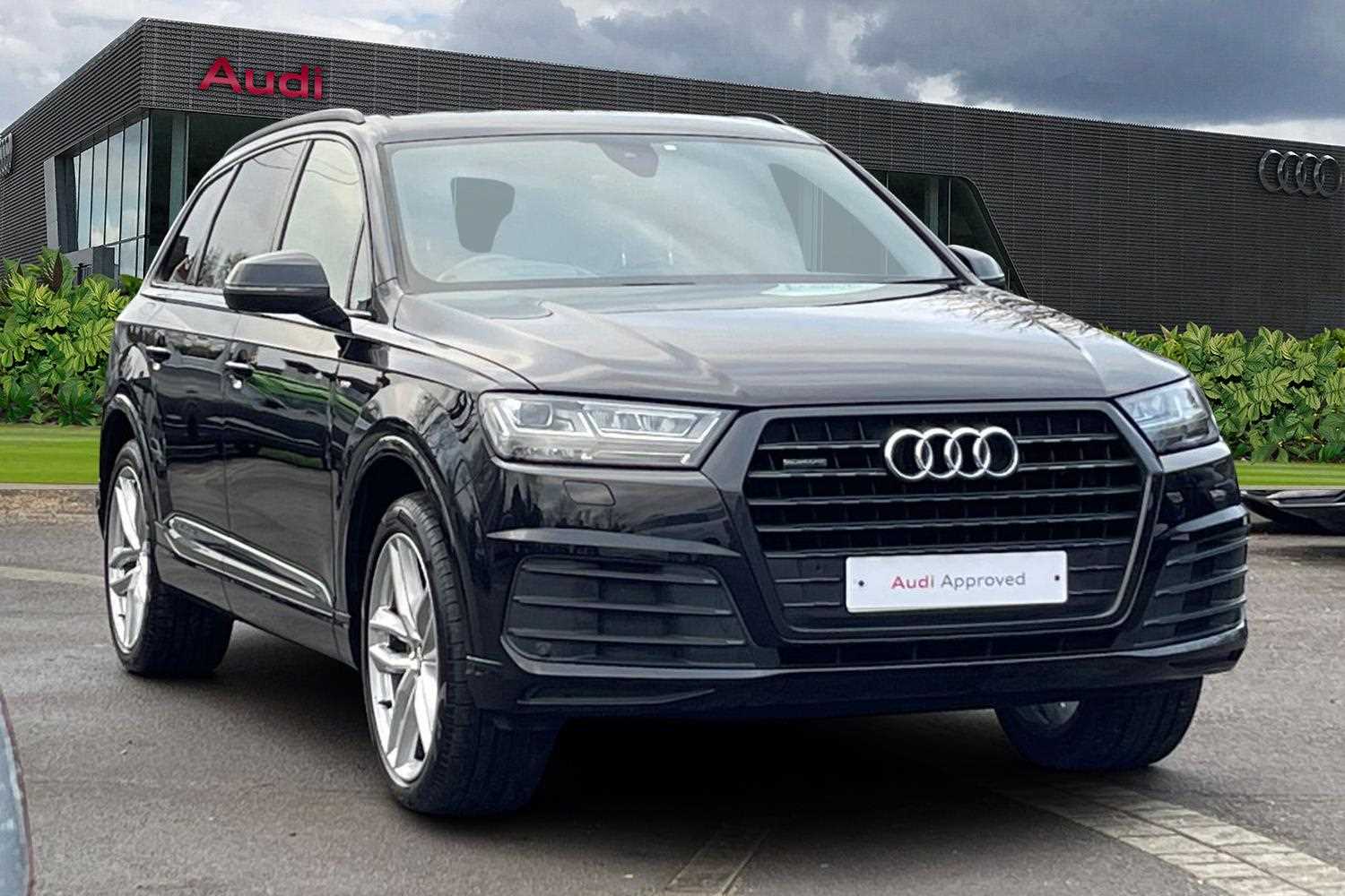 Main listing image - Audi Q7