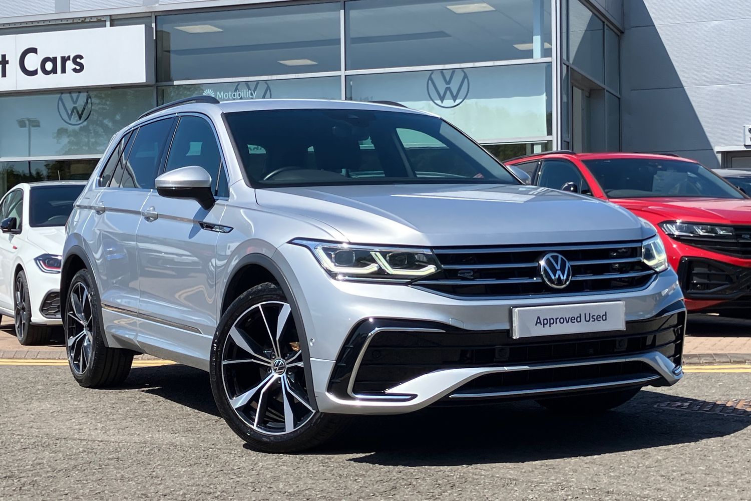 Main listing image - Volkswagen Tiguan