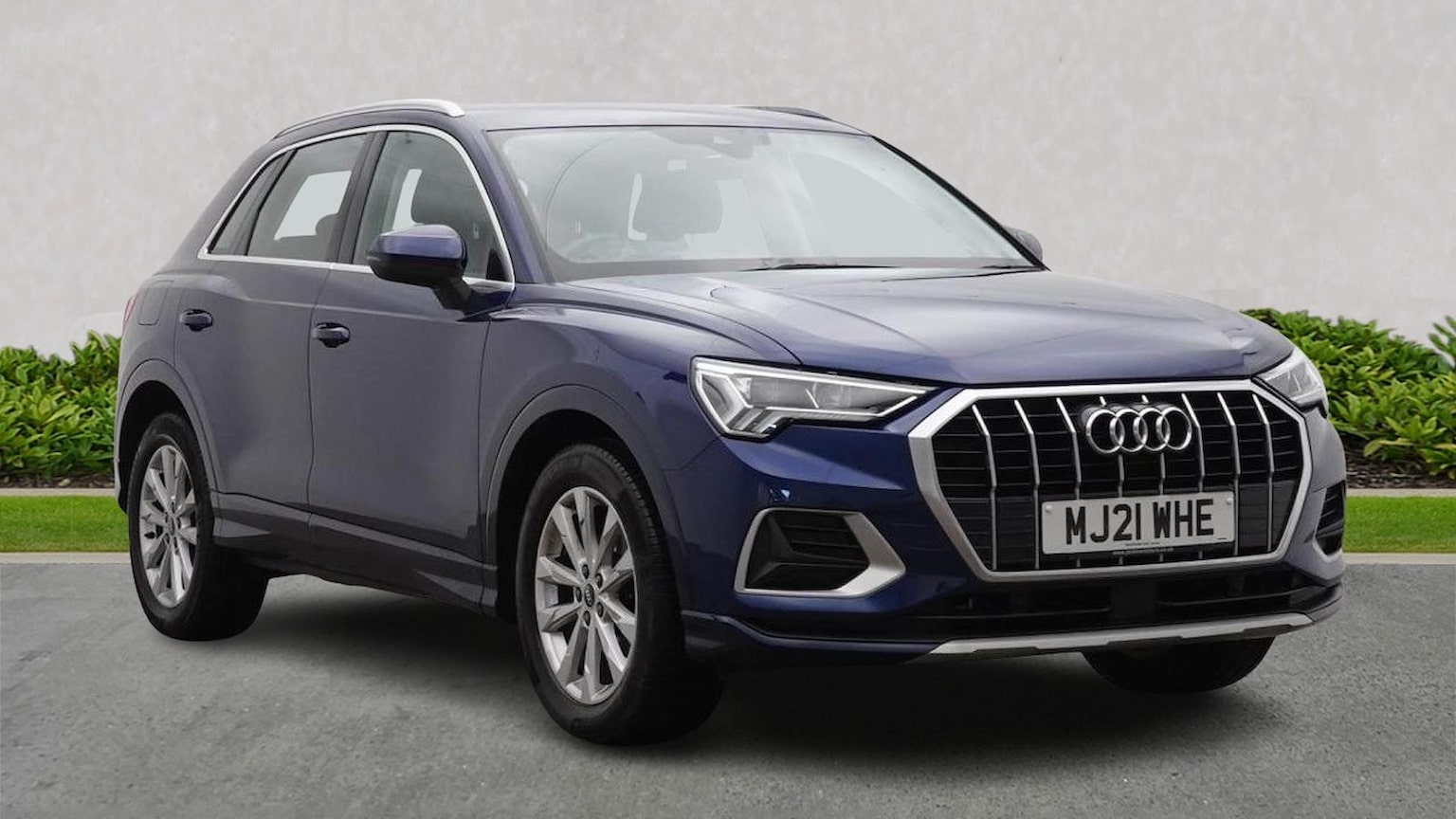 Main listing image - Audi Q3