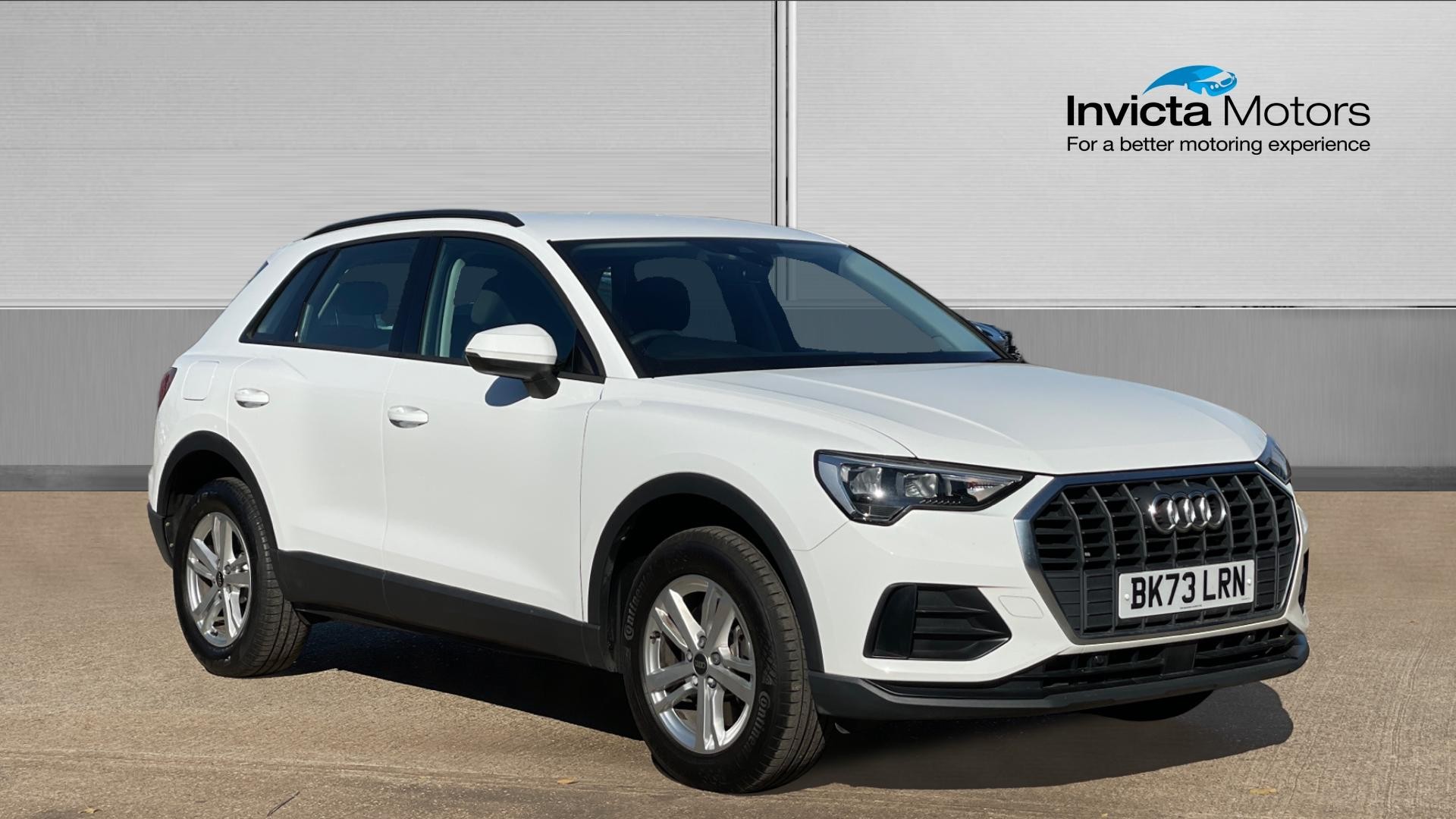 Main listing image - Audi Q3
