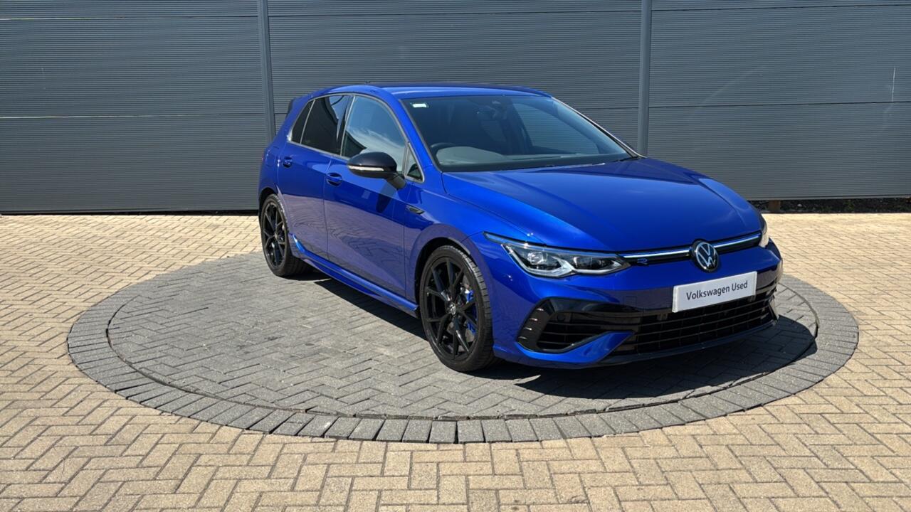 Main listing image - Volkswagen Golf R