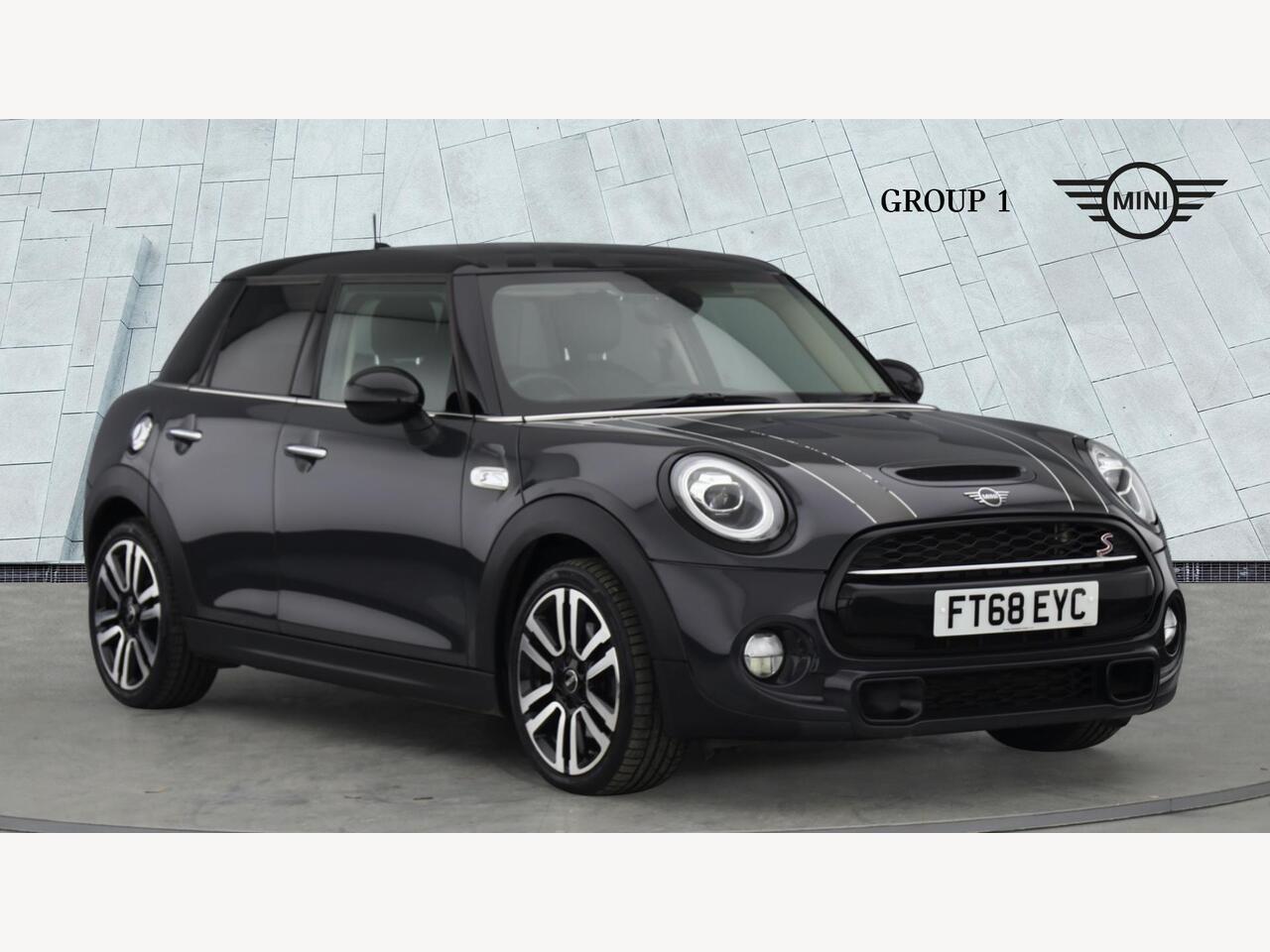 Main listing image - MINI Hatchback 5dr