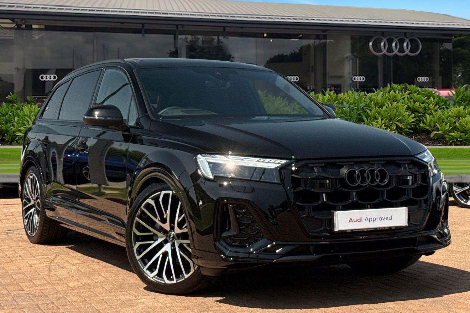 Main listing image - Audi Q7