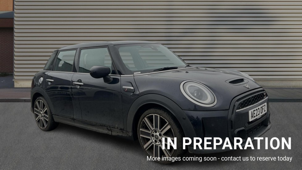 Main listing image - MINI Hatchback 5dr