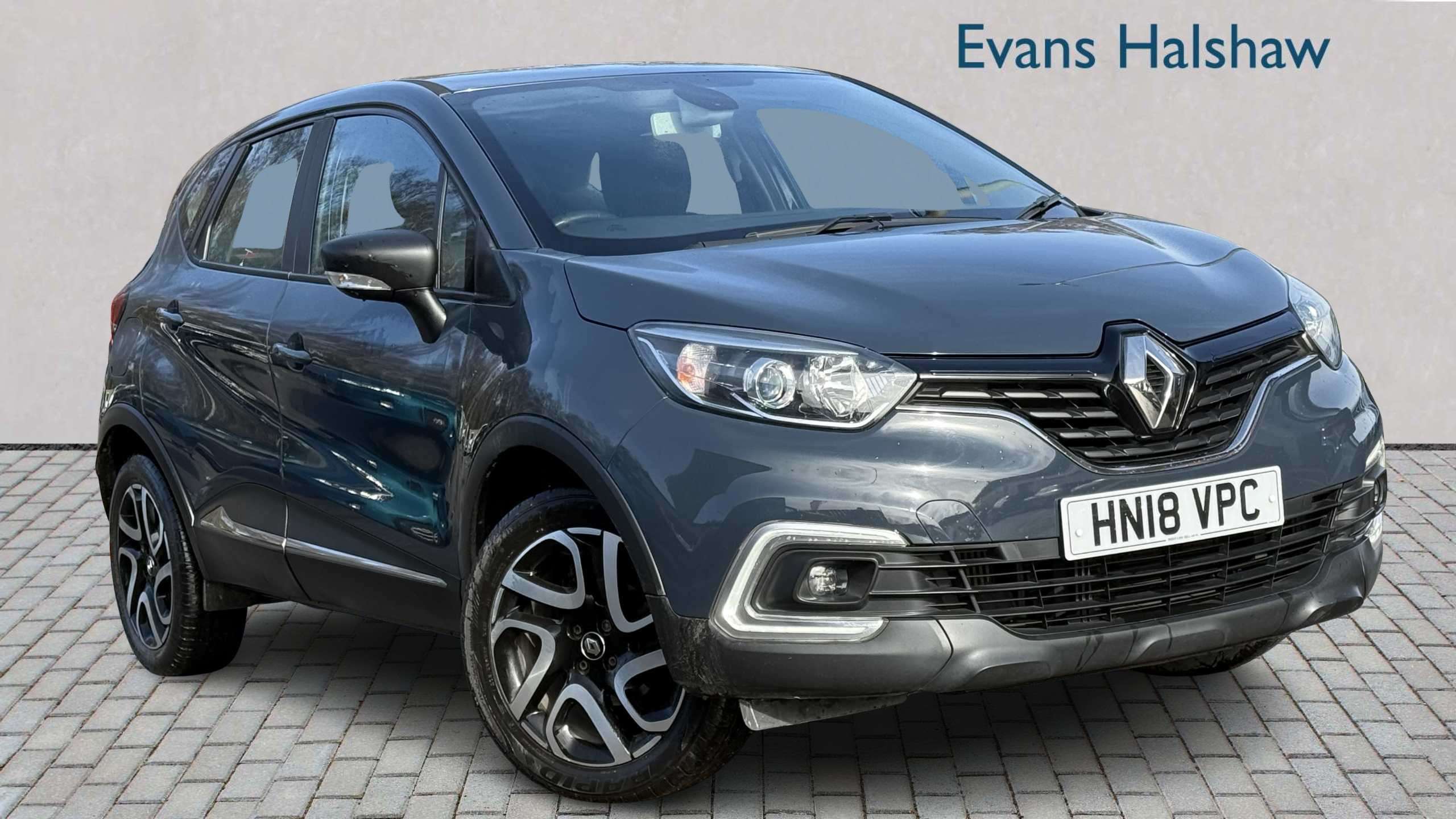 Main listing image - Renault Captur