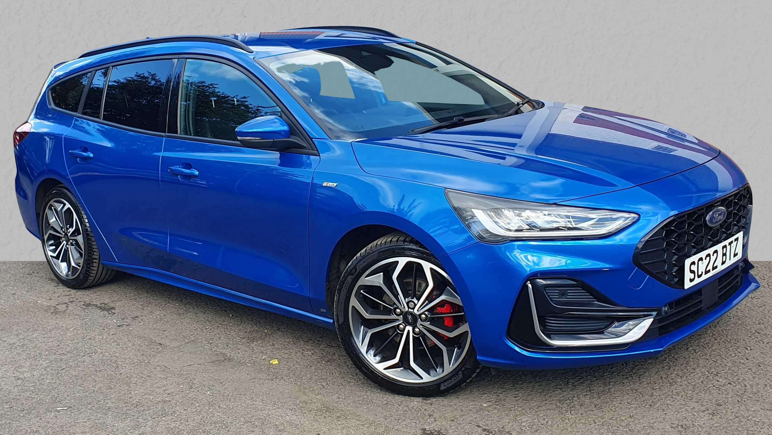 Main listing image - Ford Focus Estate