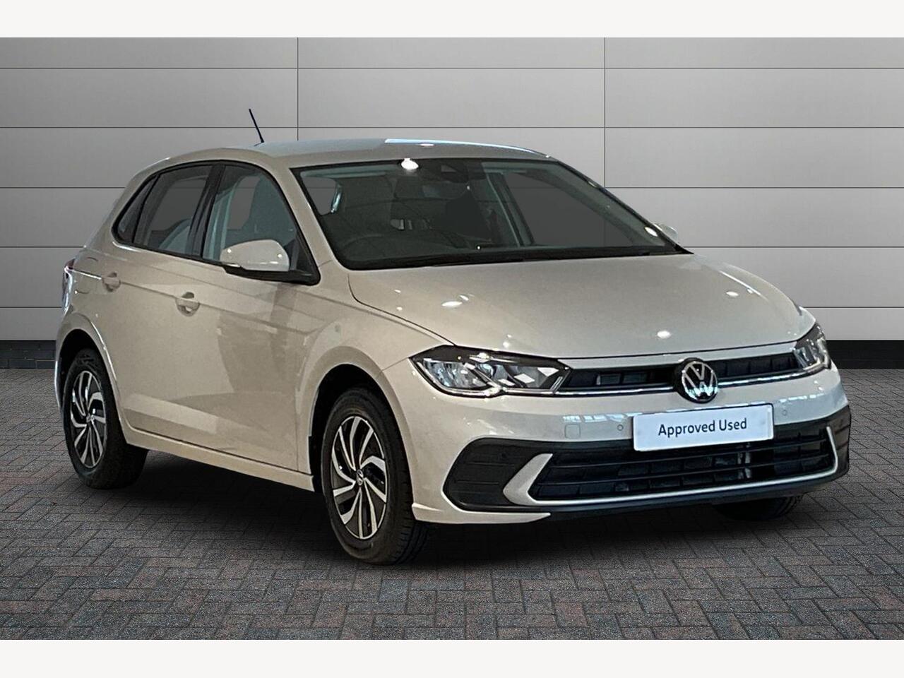 Main listing image - Volkswagen Polo