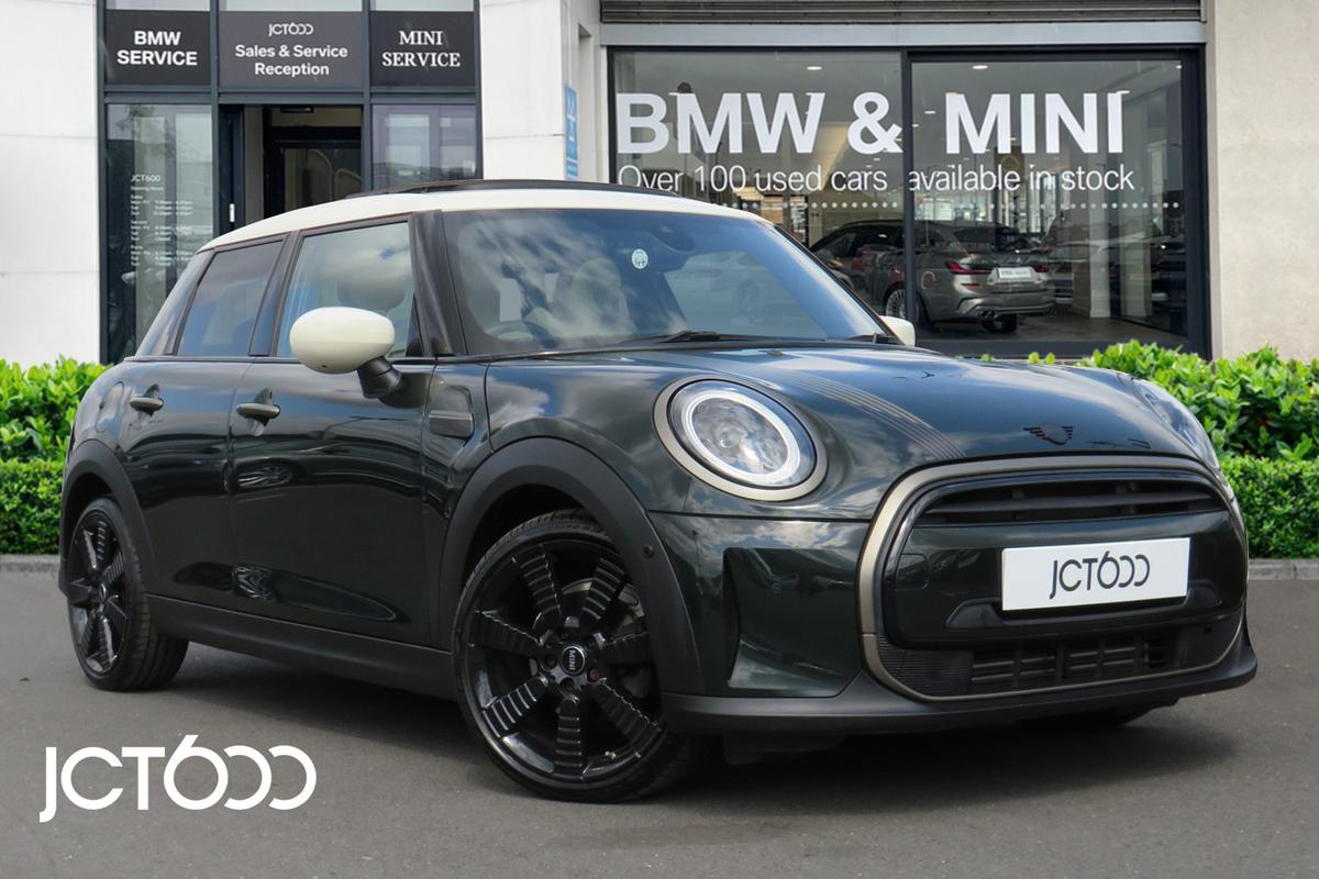 Main listing image - MINI Hatchback