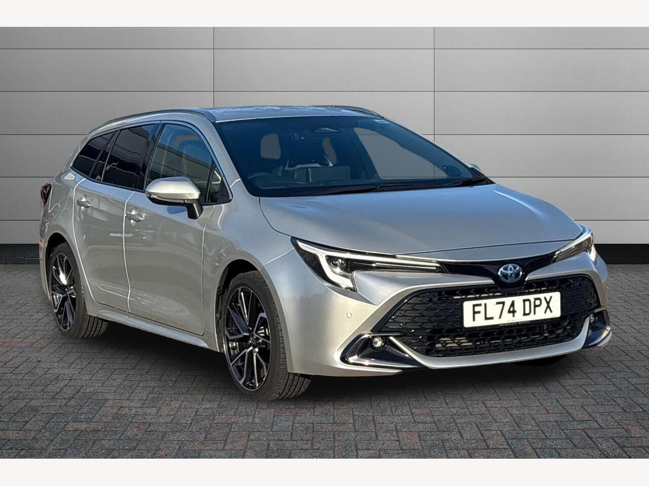 Main listing image - Toyota Corolla Touring Sport