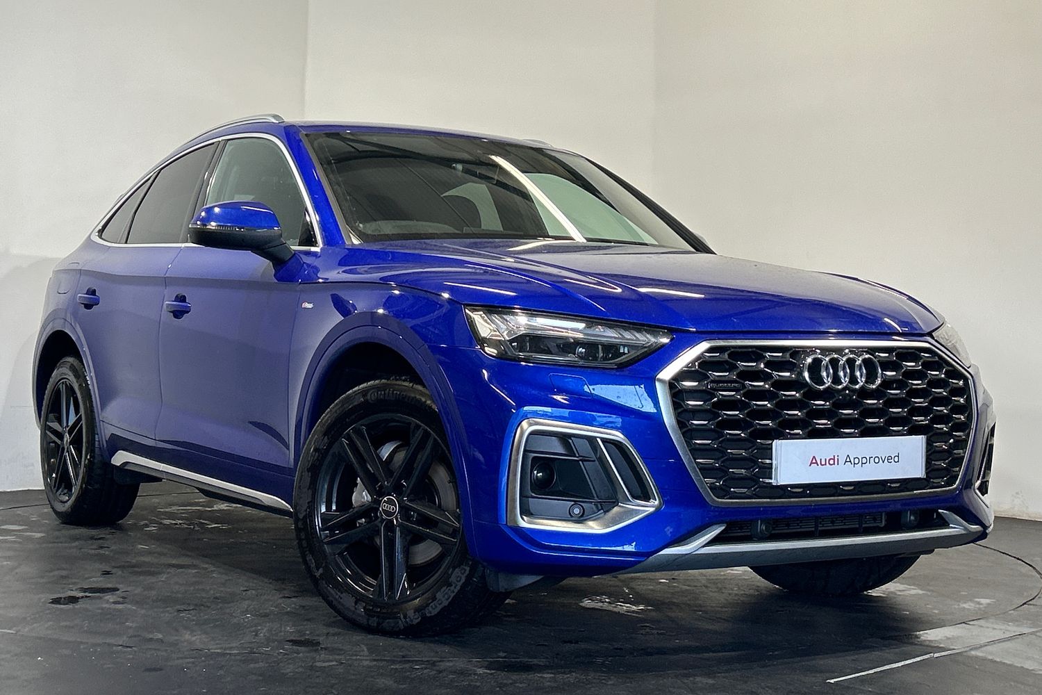 Main listing image - Audi Q5 Sportback