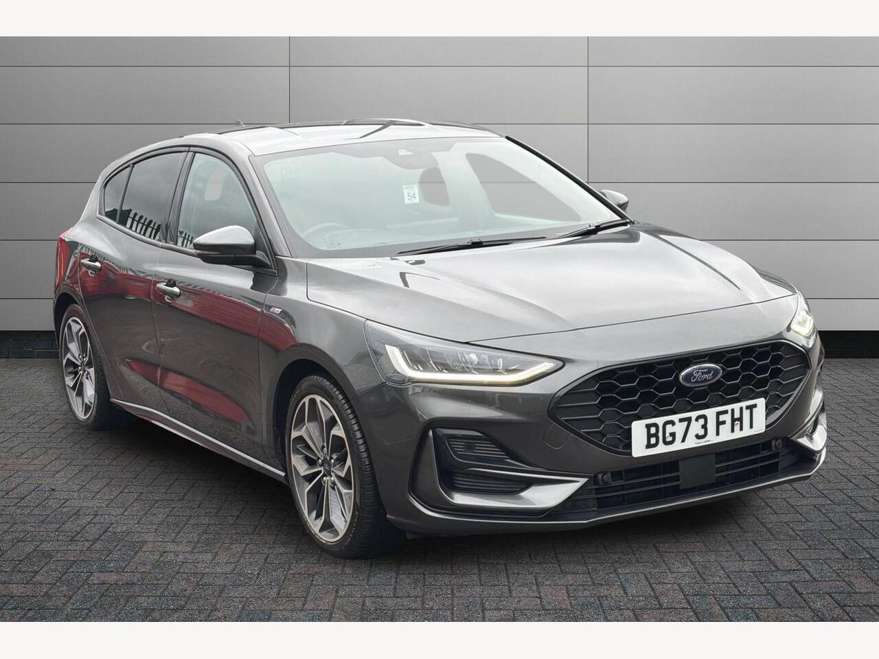 Main listing image - Ford Focus