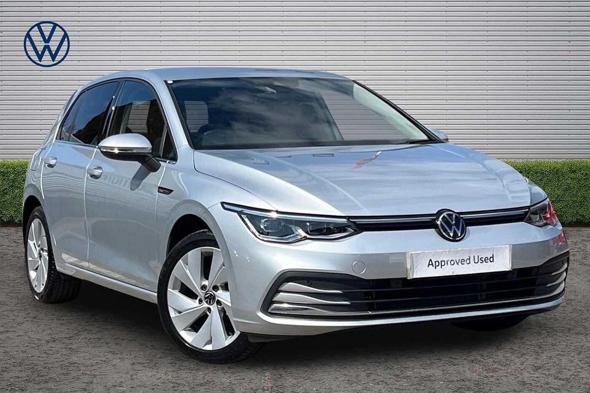 Main listing image - Volkswagen Golf