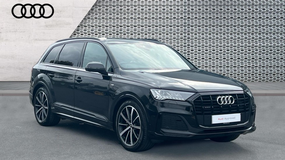 Main listing image - Audi Q7