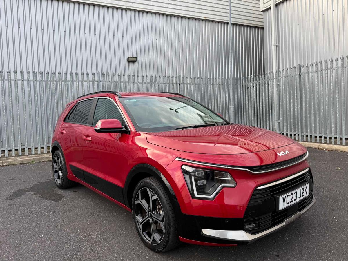 Main listing image - Kia Niro