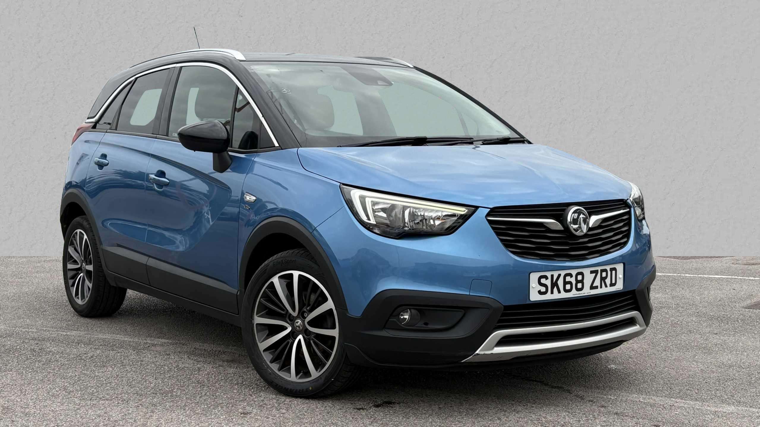 Main listing image - Vauxhall Crossland X
