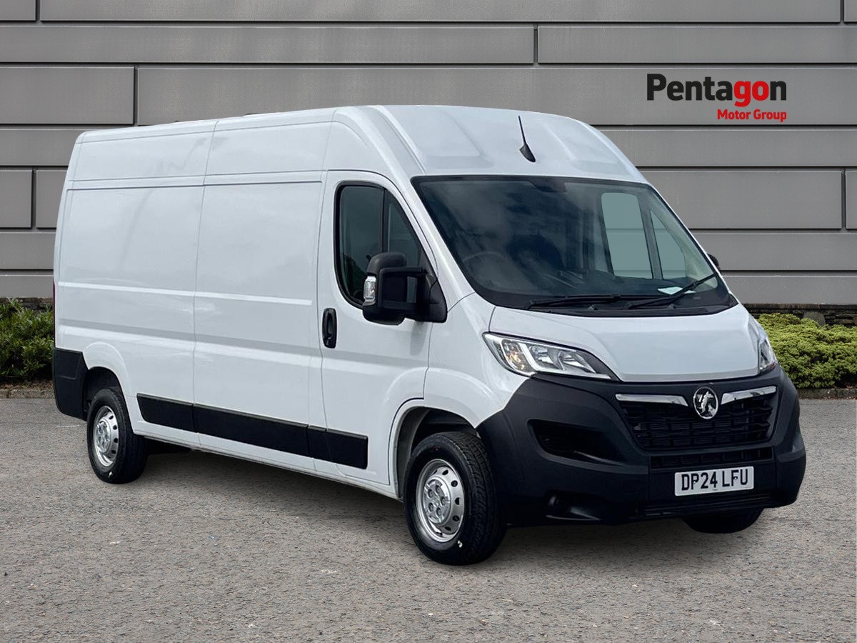 Main listing image - Vauxhall Movano