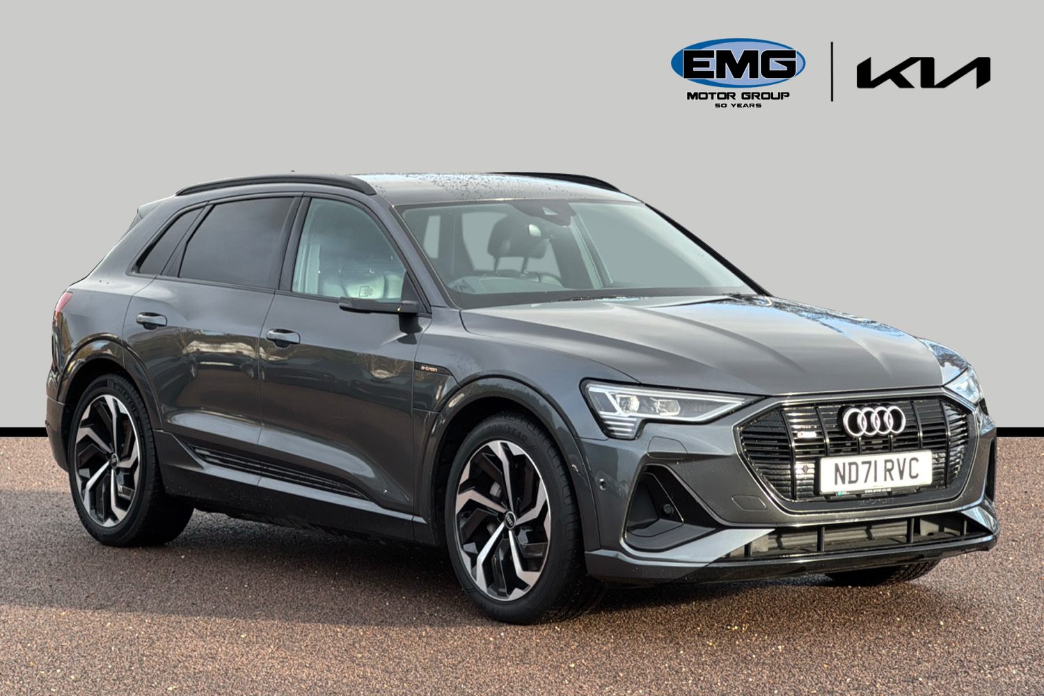 Main listing image - Audi e-tron