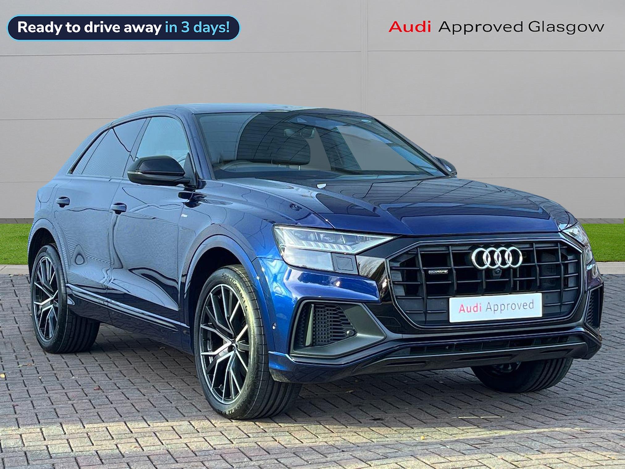 Main listing image - Audi Q8