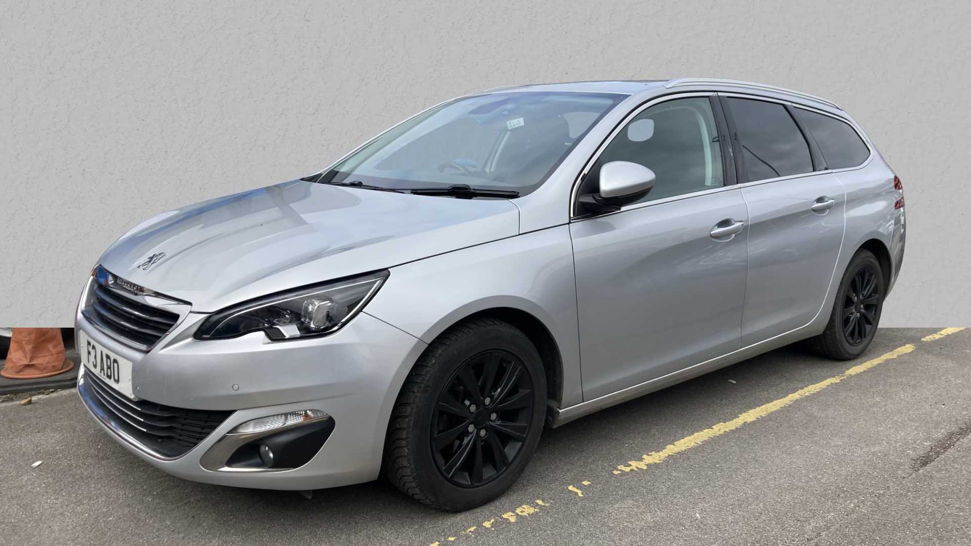 Main listing image - Peugeot 308 SW