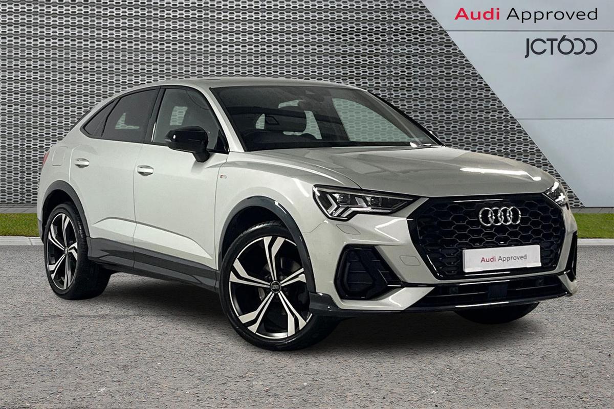 Main listing image - Audi Q3