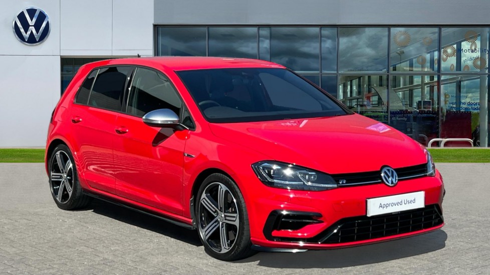 Main listing image - Volkswagen Golf R