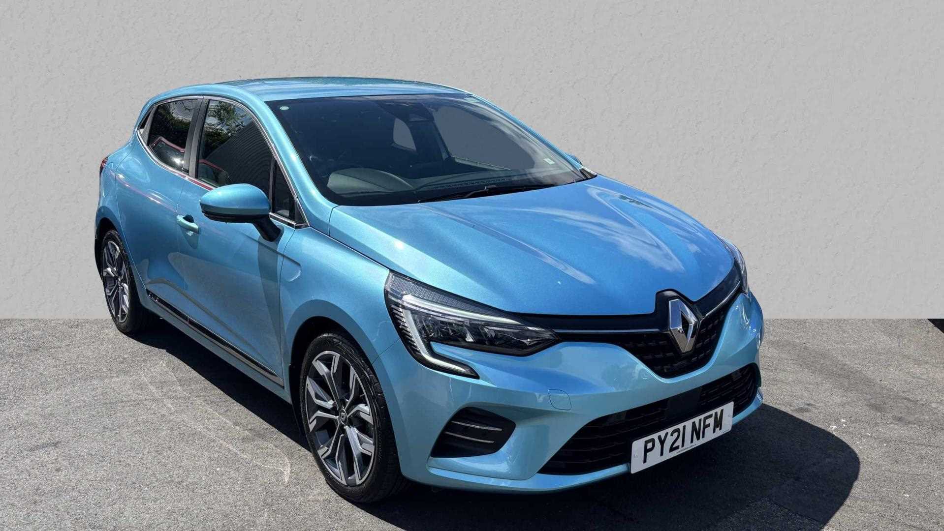 Main listing image - Renault Clio