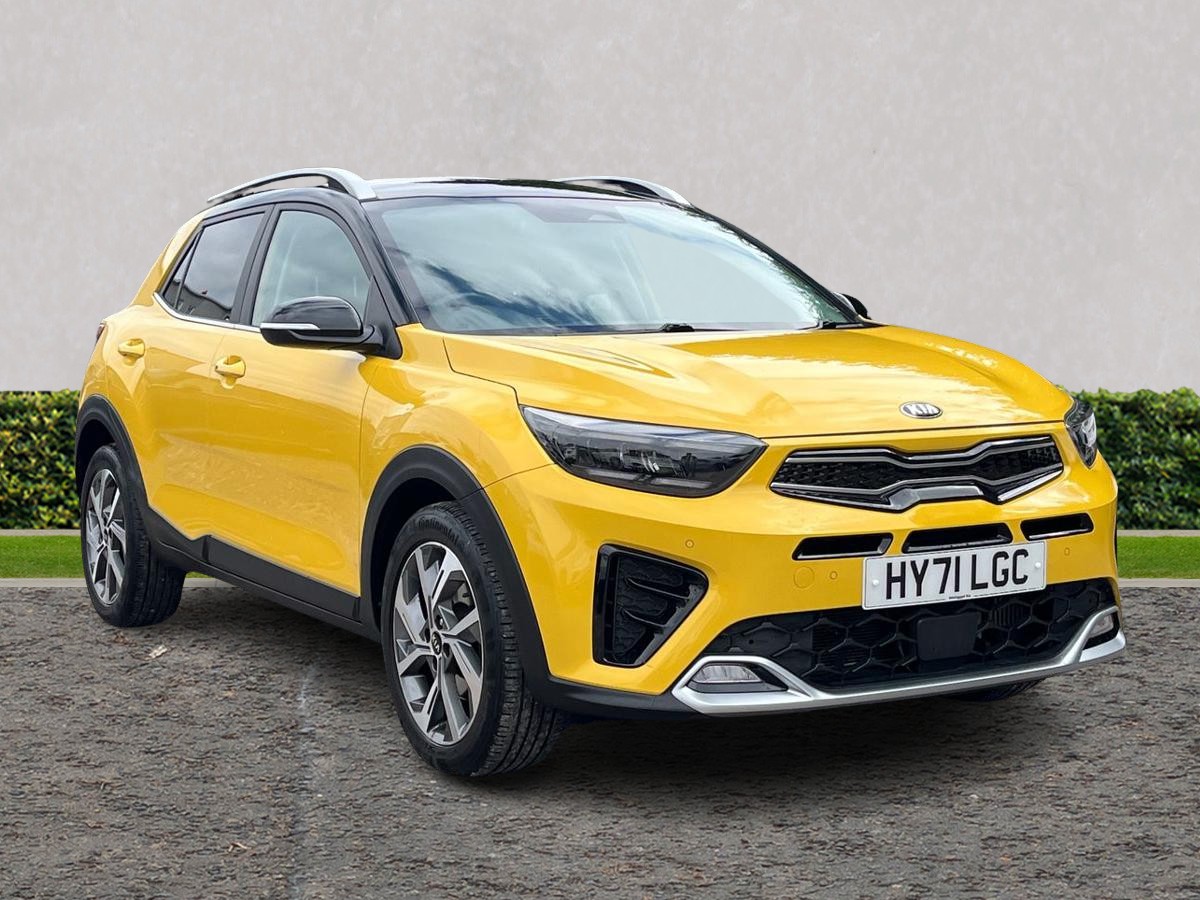 Main listing image - Kia Stonic