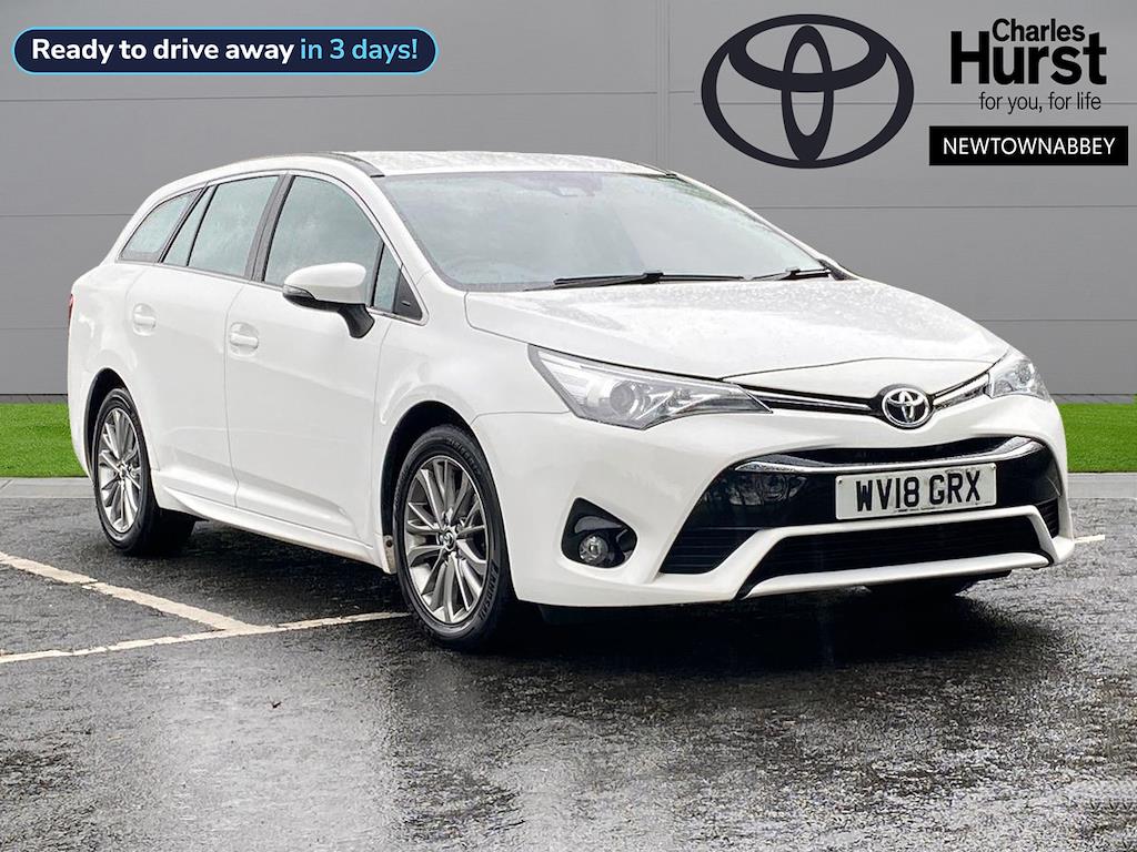 Main listing image - Toyota Avensis