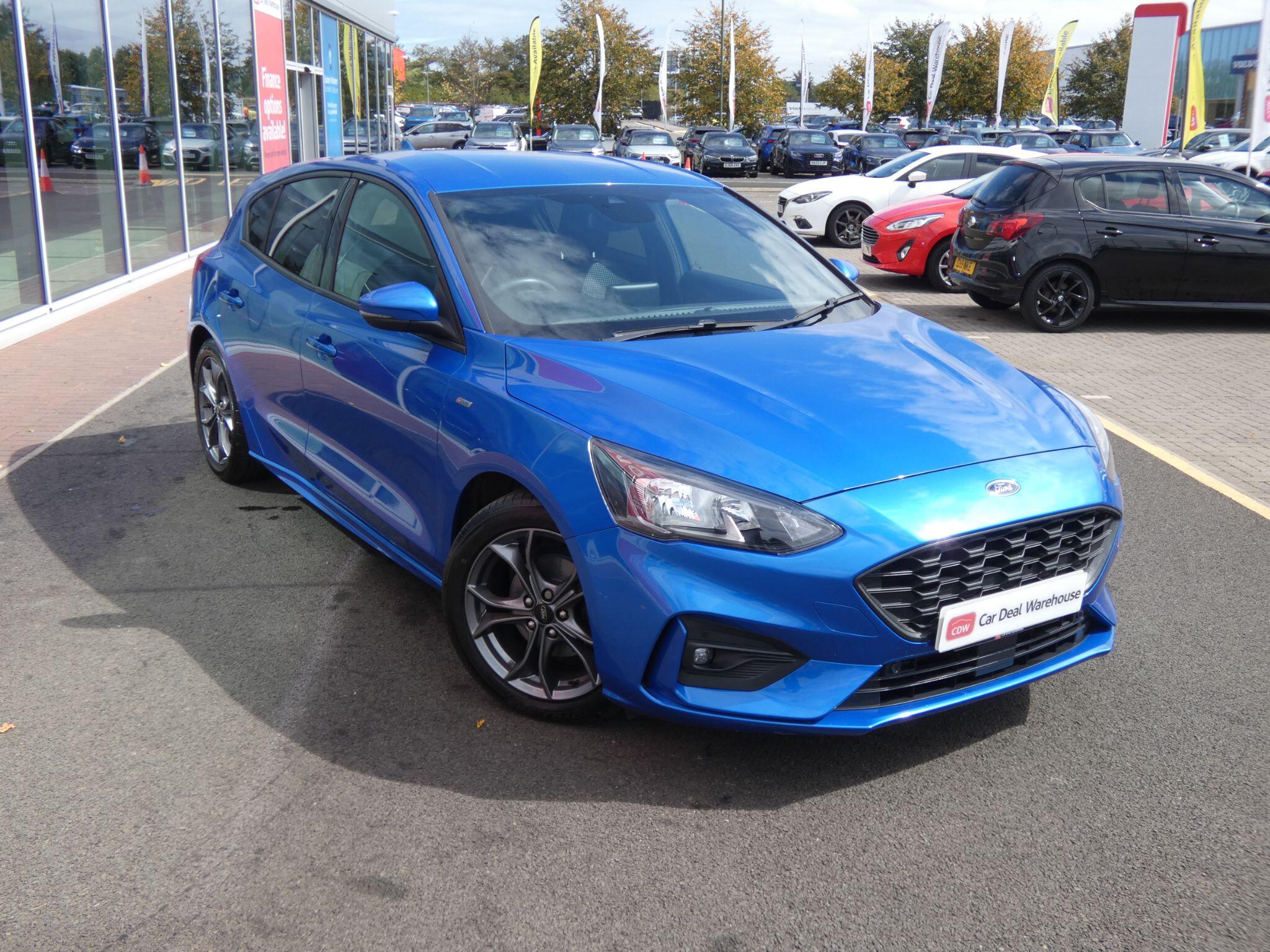 Main listing image - Ford Focus