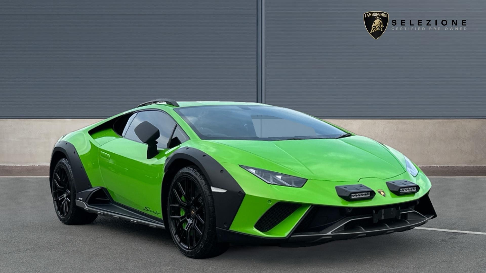 Main listing image - Lamborghini Huracan