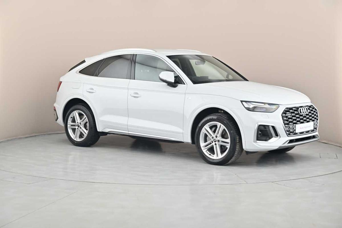 Main listing image - Audi Q5 Sportback