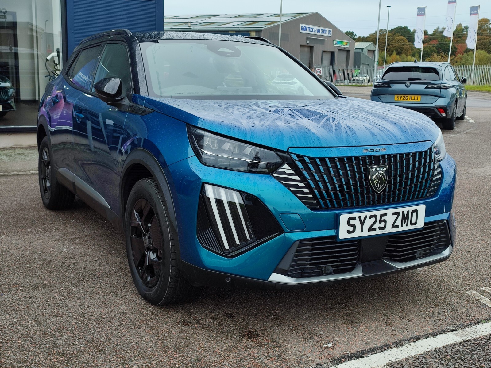 Main listing image - Peugeot 2008