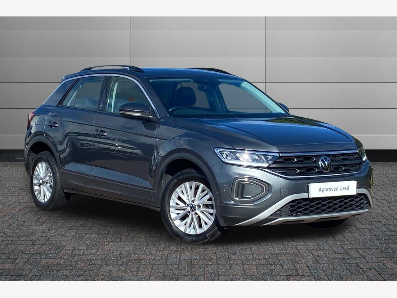Main listing image - Volkswagen T-Roc