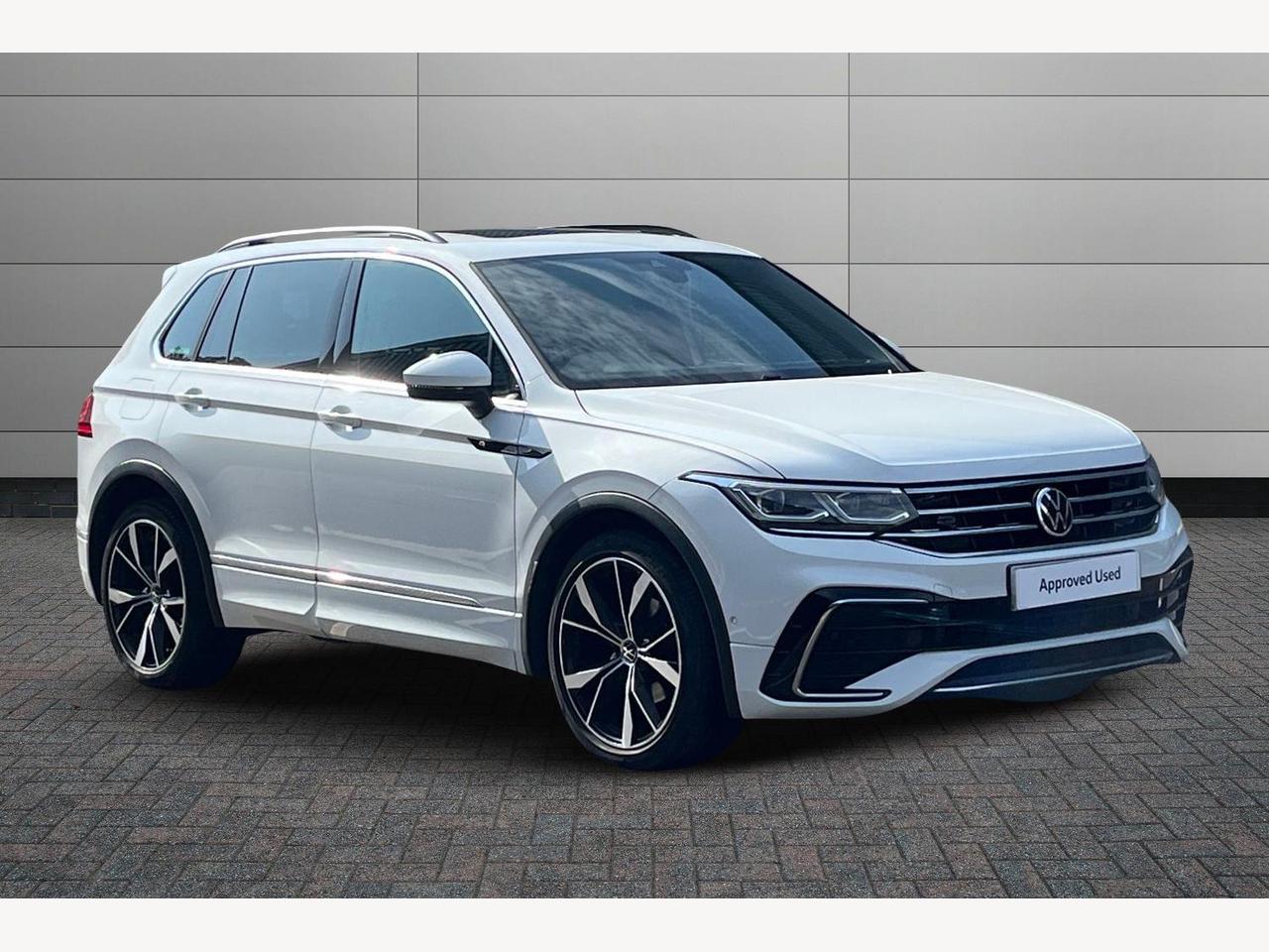 Main listing image - Volkswagen Tiguan