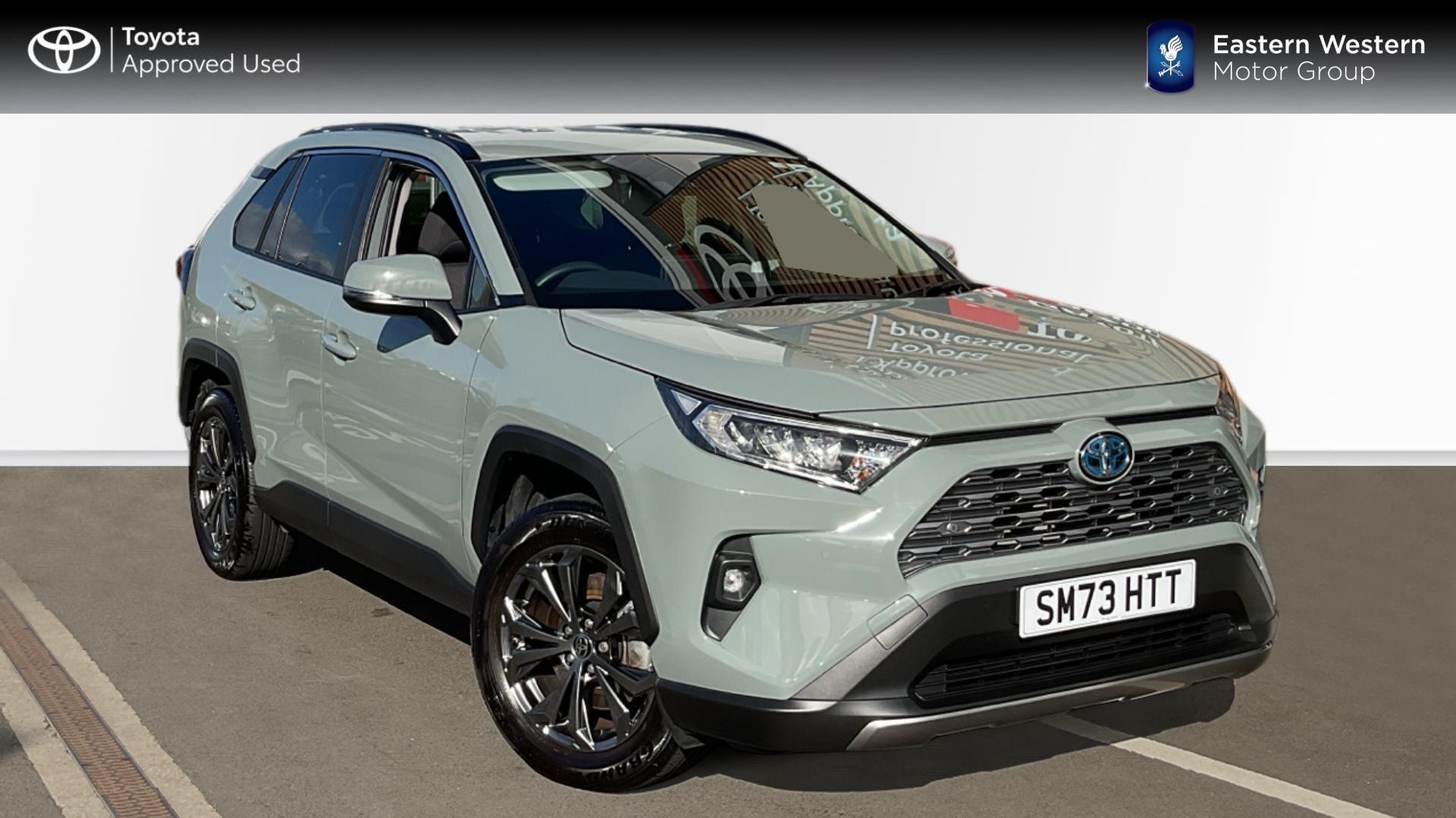 Main listing image - Toyota RAV4