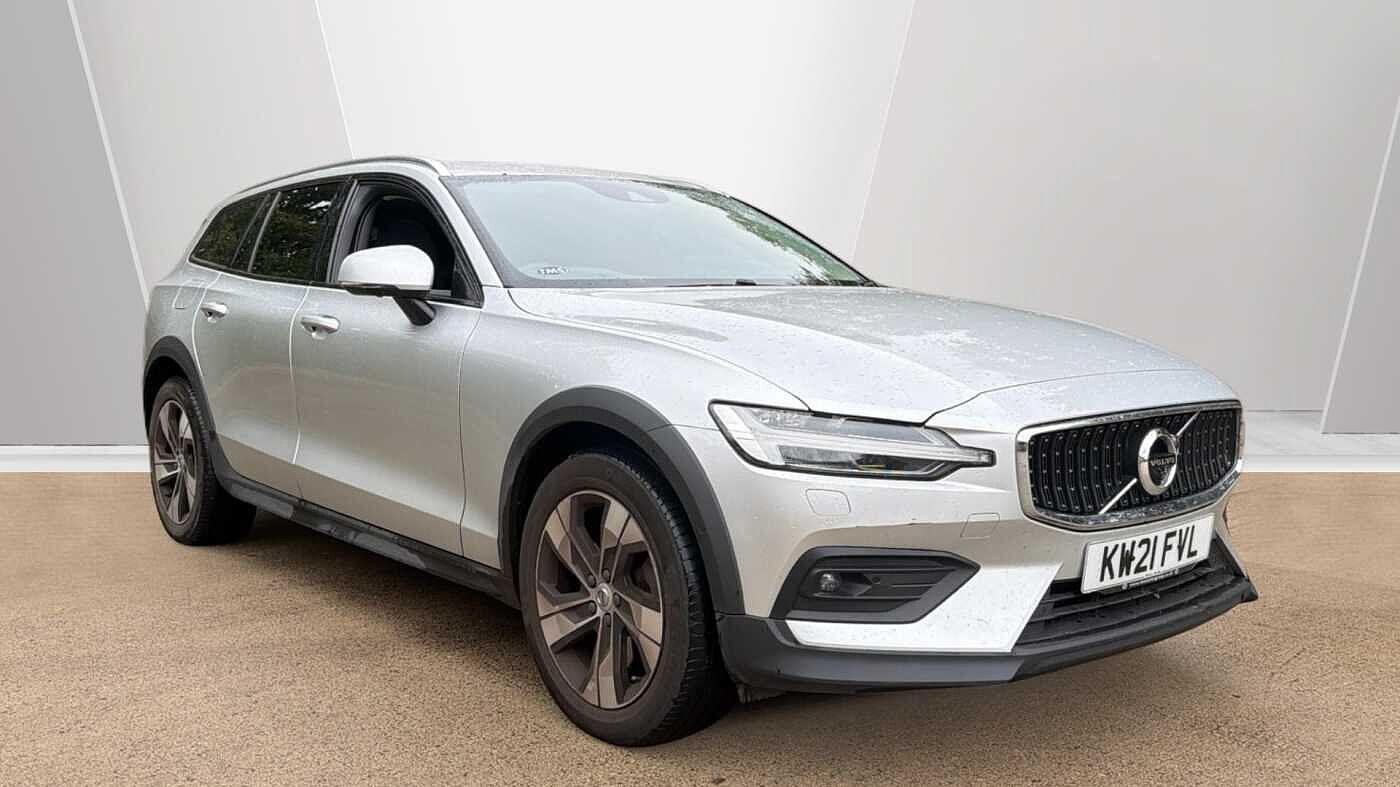 Main listing image - Volvo V60