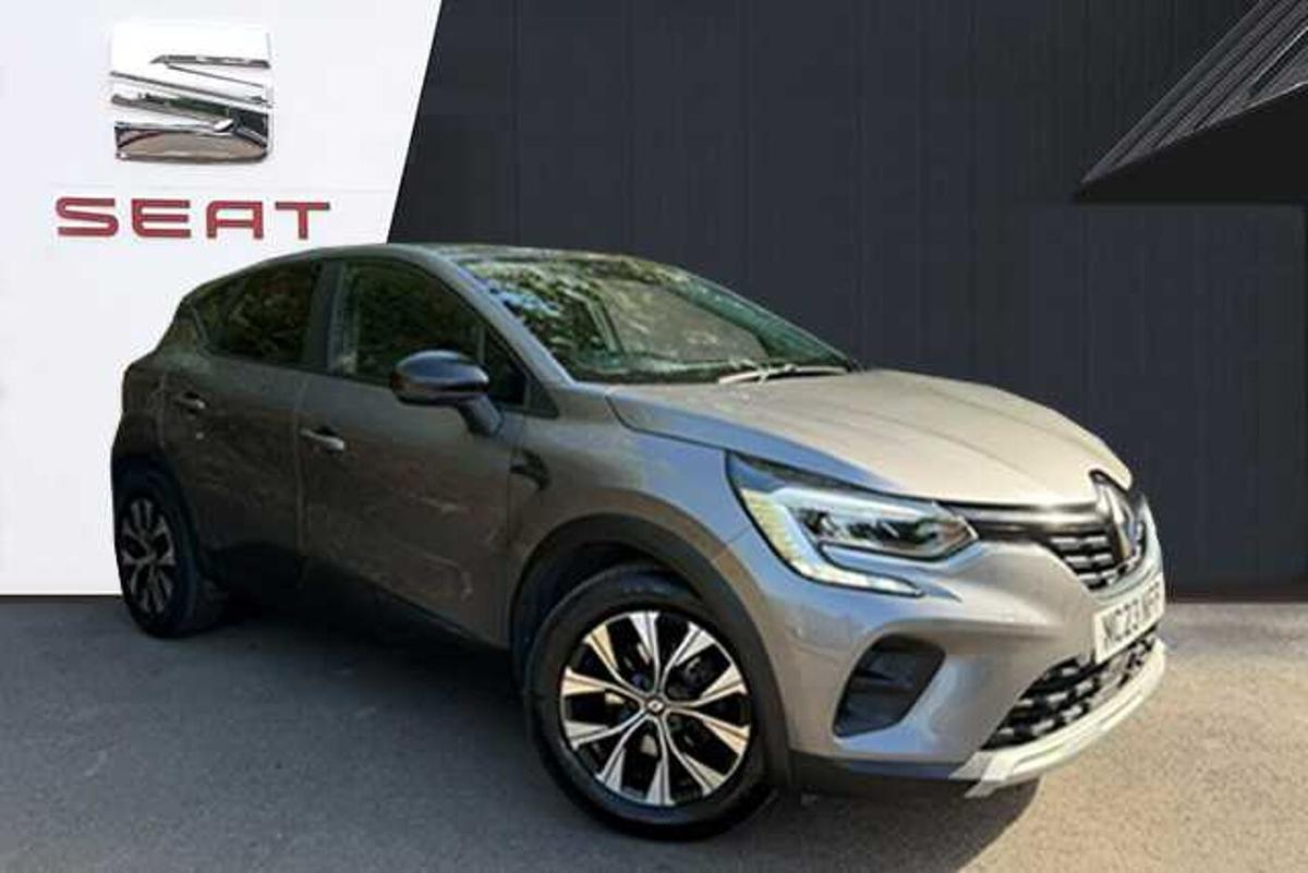 Main listing image - Renault Captur