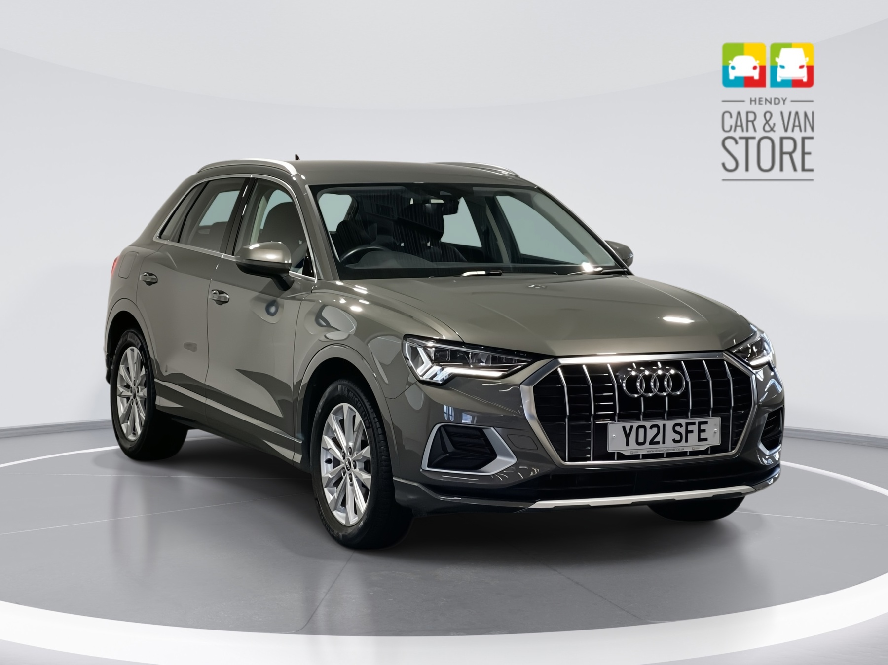 Main listing image - Audi Q3