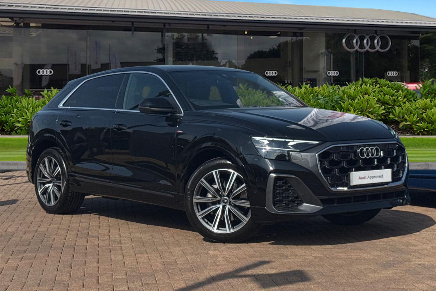 Main listing image - Audi Q8