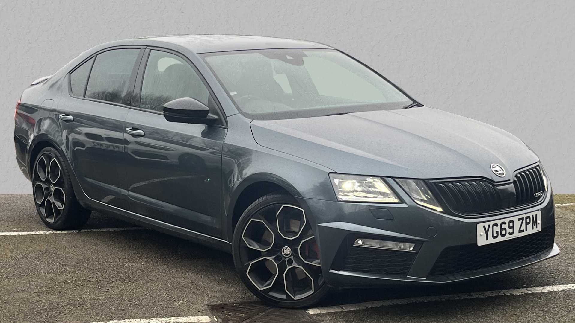 Main listing image - Skoda Octavia vRS