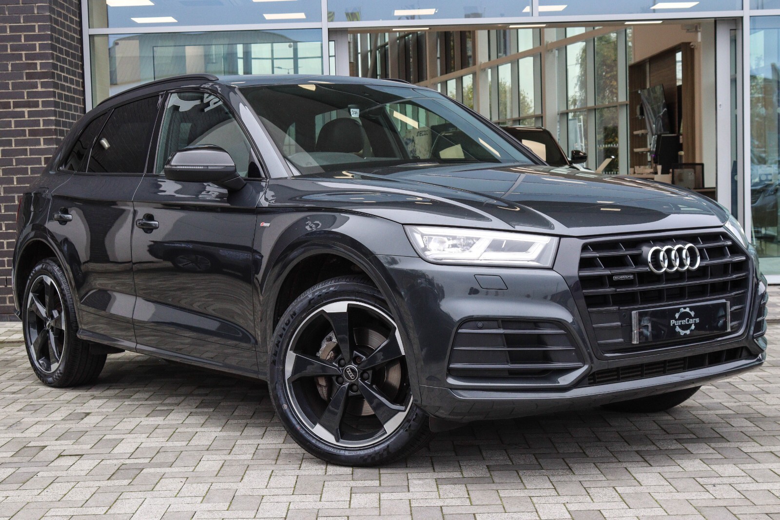 Main listing image - Audi Q5